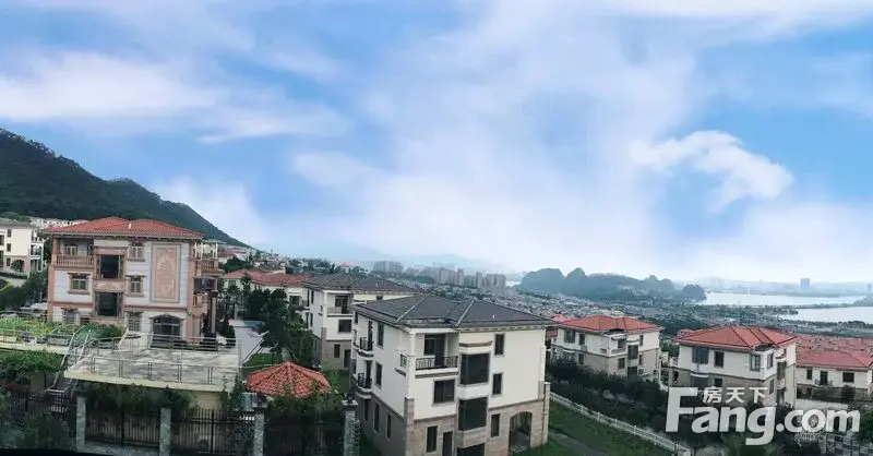 肇庆北岭山纯墅,靠山拥湖,买地送别墅!