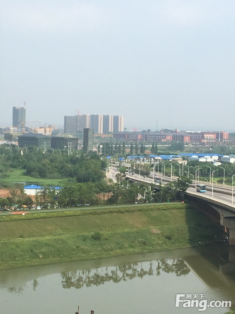 中国铁建洋湖壹品怎么样？看现场置业顾问发布了4条项目新消息！