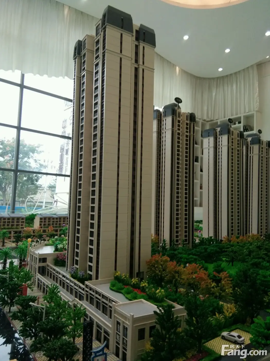 花开城新拍现场谍照,实时了解楼盘新动态!