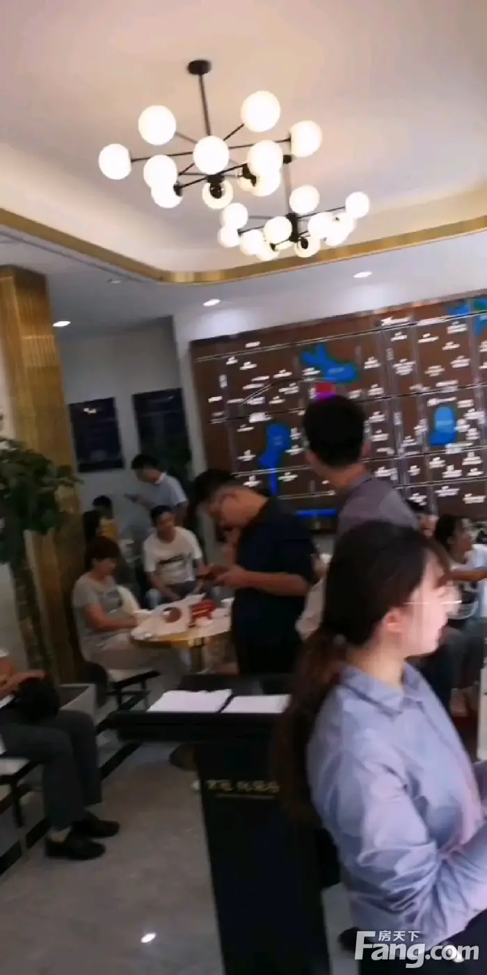 京冠悦荣府怎么样？看现场置业顾问发布了4条项目新消息！