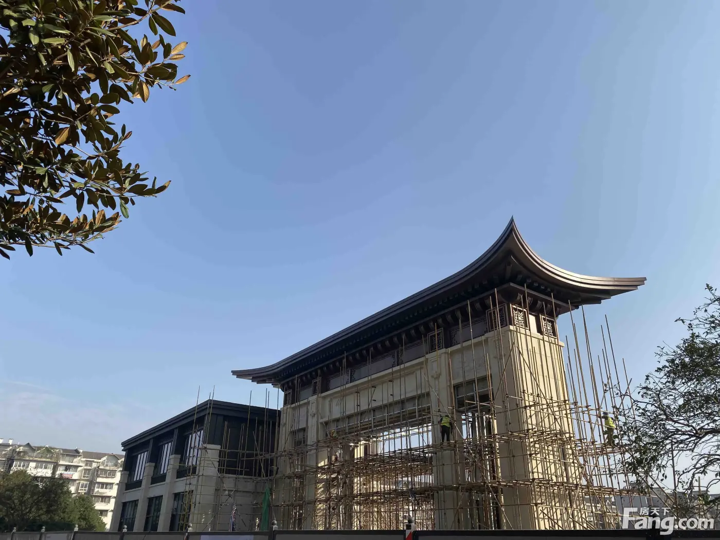 从金茂建发·泊悦现场发来5条项目新消息，请查看！