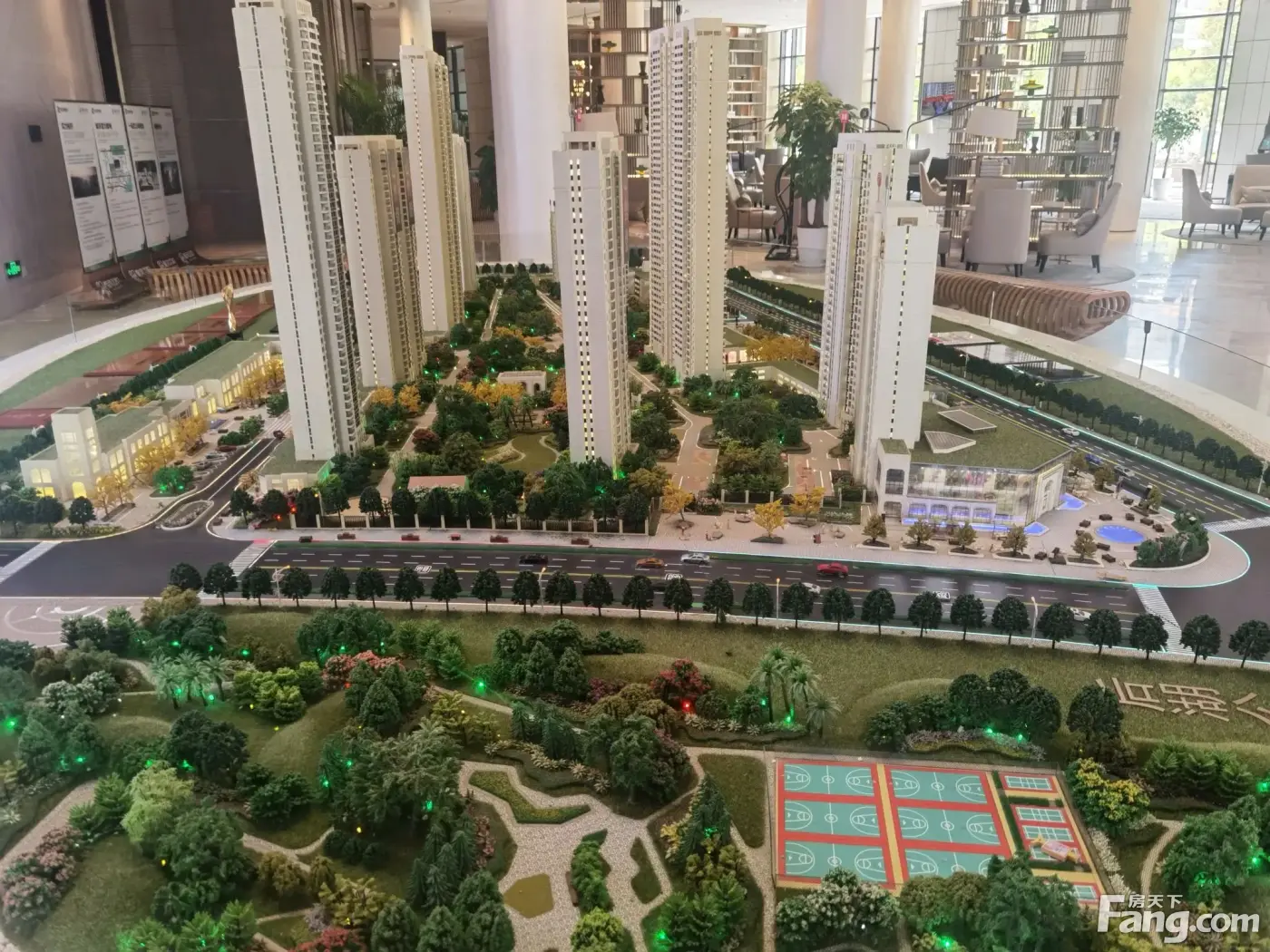星河2049怎么样看现场置业顾问发布了5条项目新消息