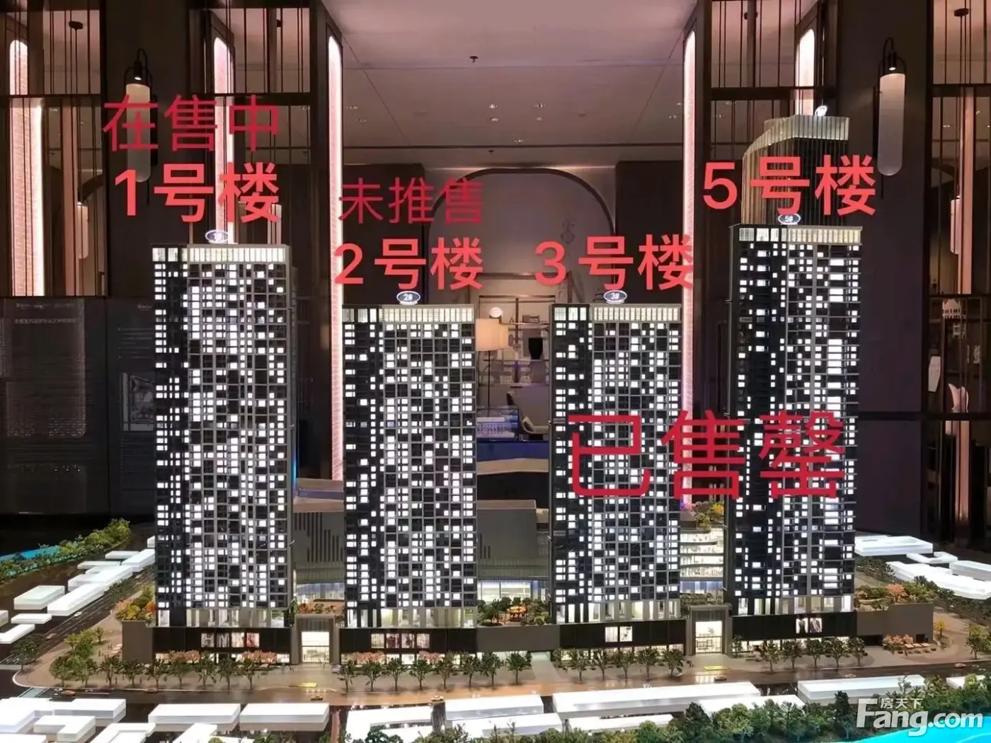 华润万象城幸福里新拍现场谍照实时了解楼盘新动态
