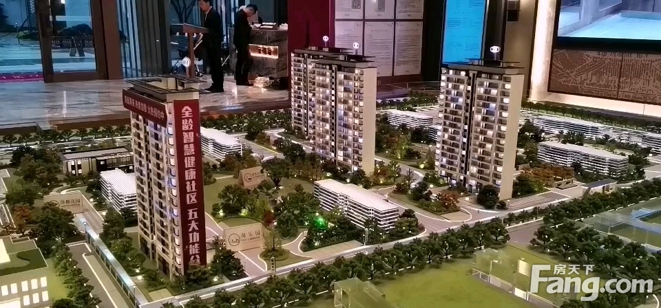 联发美的云玺台新拍现场谍照实时了解楼盘新动态