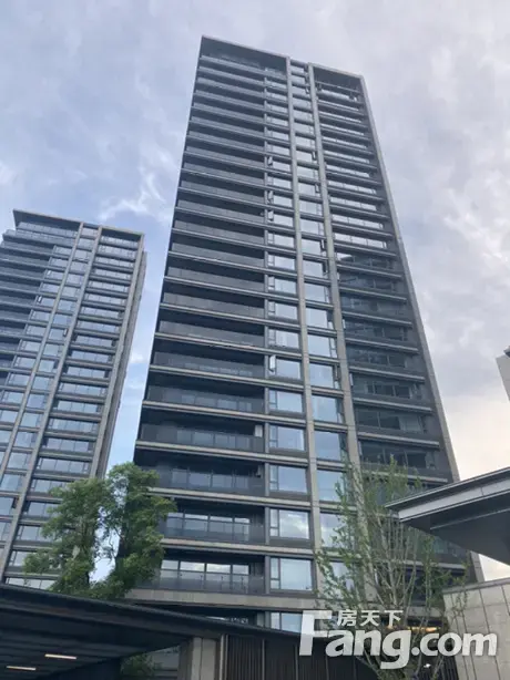 从中核绿城春江明月现场发来5条项目新消息请查看