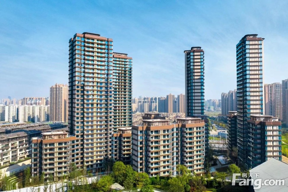 从中国铁建西派国樾现场发来4条项目新消息,请查看!