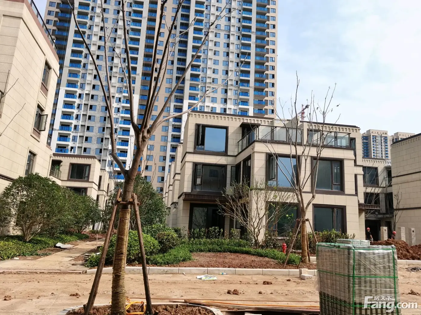 华发未来城怎么样看现场置业顾问发布了3条项目新消息