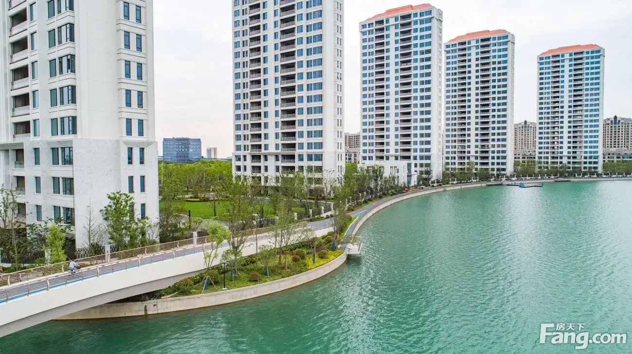 兰香湖壹号好不好置业顾问从项目现场发回新鲜组图