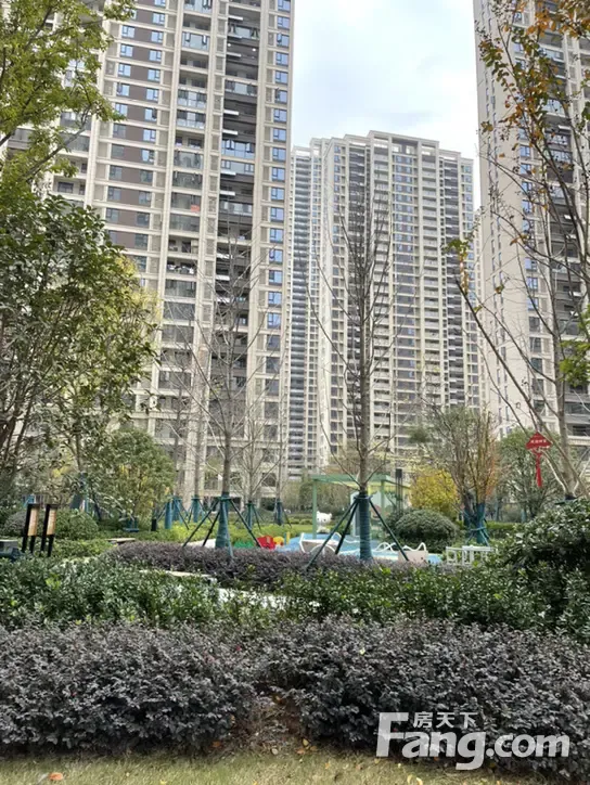 旭辉华宇江悦府新拍现场谍照,实时了解楼盘新动态!-武汉新房网-房天下