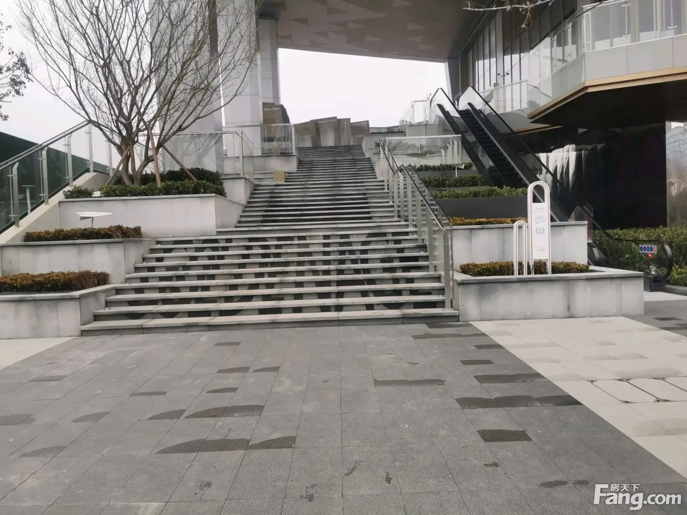 万科金域光年好不好置业顾问从项目现场发回新鲜组图