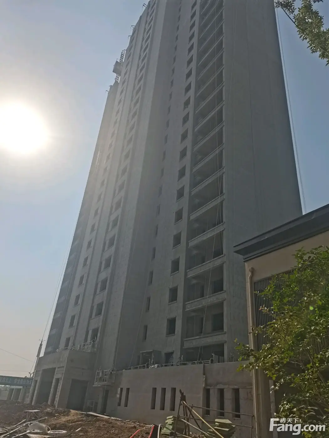 从建业中州上院现场发来一条项目新消息请查看