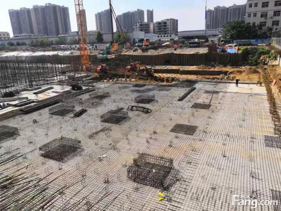8月工程进度：香港城·裕华苑4、5、6#楼将于12月交房
