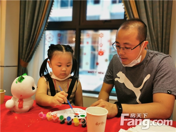 爱在父亲节|盛世悦城上演趣味彩陶DIY 还有年中98折优惠···