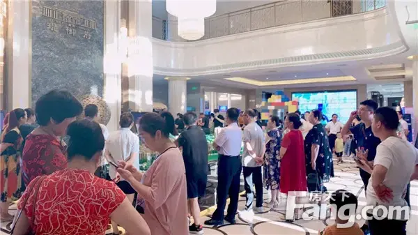 全城瞩目，人声鼎沸，琨御府电影时光季燃爆一城！