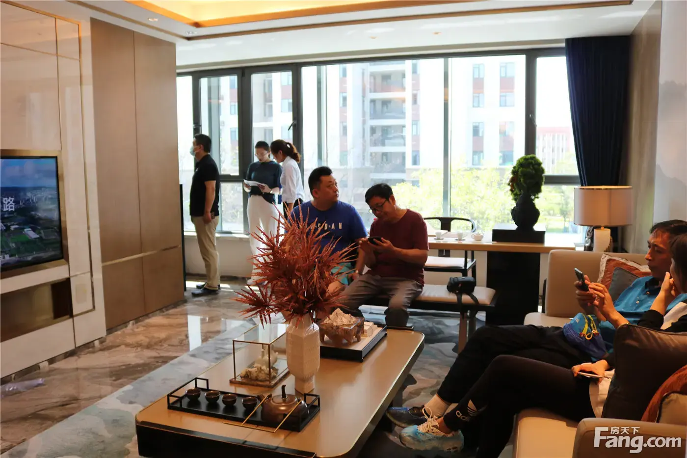美学馆开放 &极光秀演艺，蓝城·日照蘭园用一场视觉盛宴震撼全城！