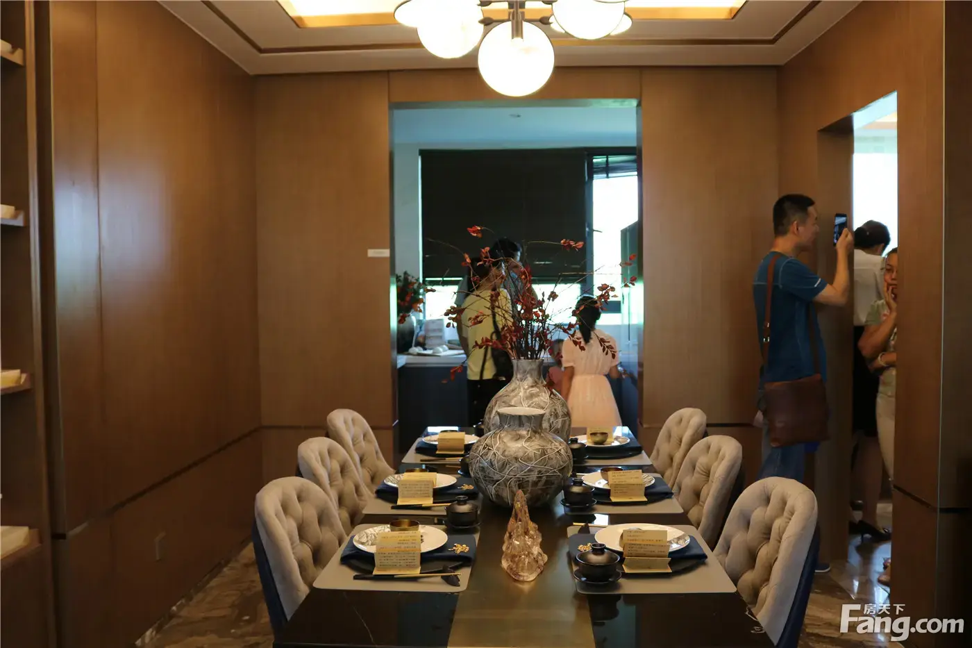 美学馆开放 &极光秀演艺，蓝城·日照蘭园用一场视觉盛宴震撼全城！