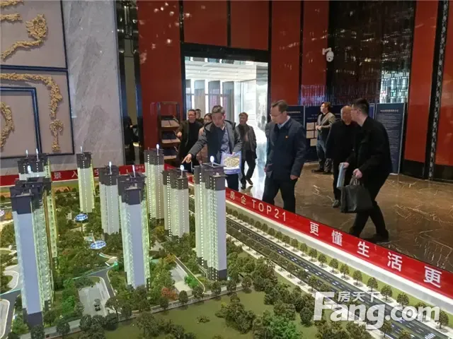 蓝光雍锦湾项目参观