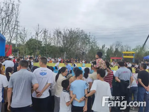 夏日乐翻天！大方城夏浪啤酒节，人气爆棚，疯狂尖叫！