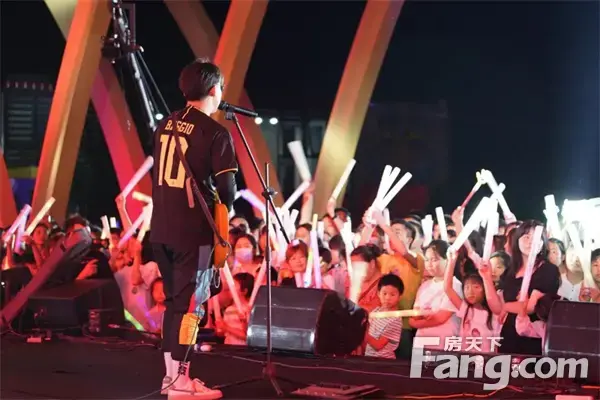 夏日乐翻天！大方城夏浪啤酒节，人气爆棚，疯狂尖叫！