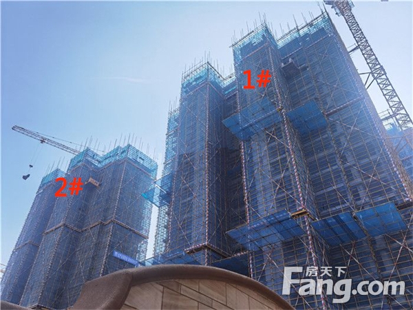 楚霖·鼎观世界五期丨紫境十月工程进度：1#楼已建至18层左右，2#楼建至17层左右，7#楼主体结构建