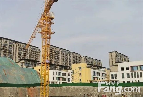 火力全开！玖荣学府工程进度，“家”速来袭……