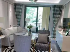 长郡旁四房二厅二卫 双阳台 南北通透三面采光 无需购房z格