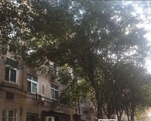 612社区多层步梯,低楼层,公摊少,支持贷款