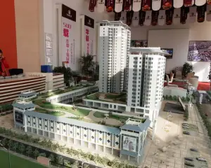 万兴隆广场 3室2厅 南 北