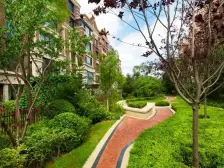 金石滩轻轨站 鲁能泰山7号3期 采光好 精装修