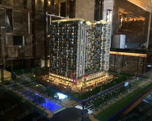 鲁班一号地铁口