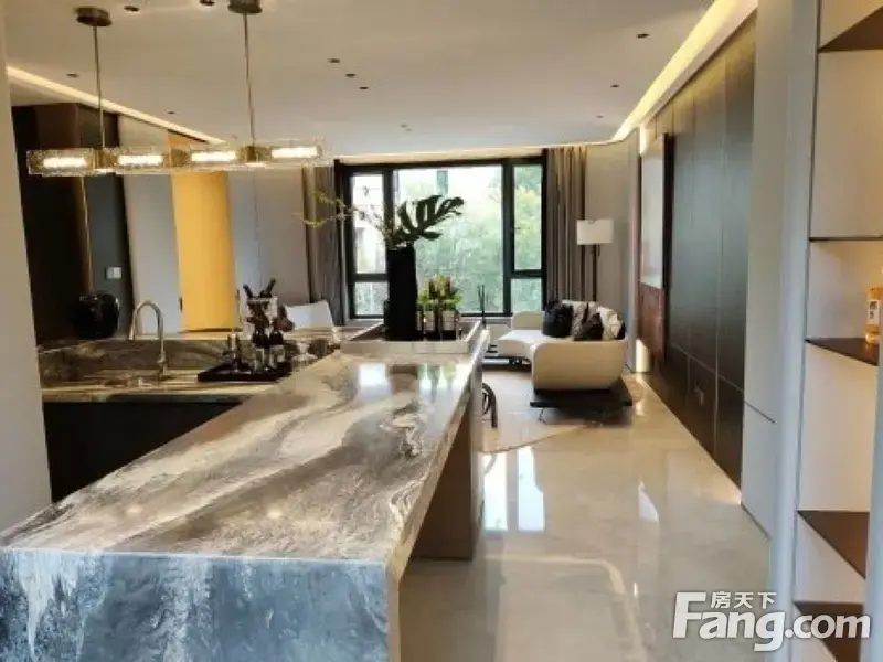 v7北湖壹号别墅出售,青山绿水,观湖景单栋,三面环湖二面环山,北湖壹号