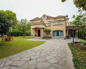 雅仕居别墅 346平5居 南向简装修 拎包入住