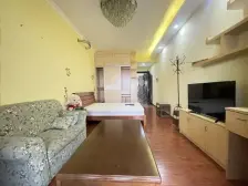 翠珑湾旁 广场单间家私家电全温馨舒适诚心卖有钥匙红本在手
