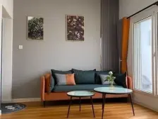 特价!繁华地段,大产权,大露台,全明两居的阁楼,可拎包