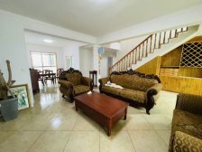 南华苑5室2厅3卫南朝向58.00万元出售