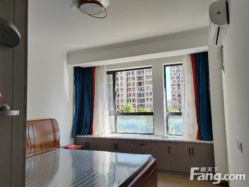 汇成·凡尔赛3室2厅2卫南北朝向126.00万元出售