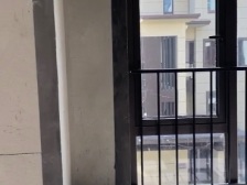 碧桂园翡丽庄园4室3厅3卫南朝向90.00万元出售