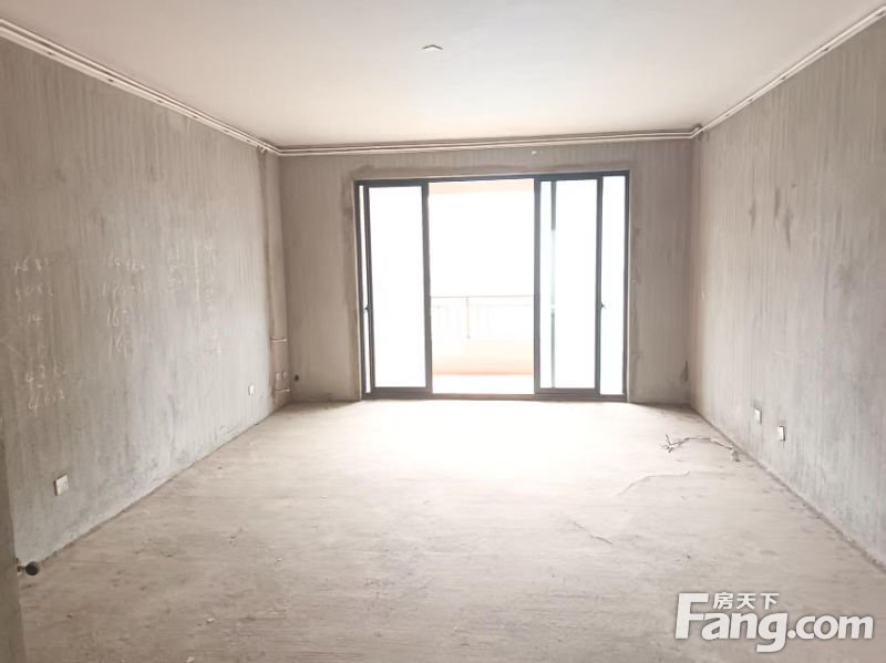 绿地悦城3室2厅2卫南北朝向200.00万元出售