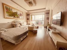 锦绣苑3室2厅2卫南朝向30.00万元出售