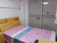 绿地瀛洲商务城2室2厅2卫西朝向68.80万元出售