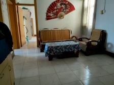 维新花园2室1厅1卫东西朝向11.80万元出售