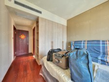 高新 沁园世纪广场项目 3室2厅 **.13㎡ 213万