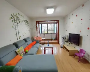 香江花园2室2厅1卫西南朝向95.80万元出售