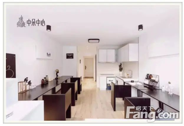 ÈçÒâÖØµã ÏÞÁ¿ÐÂÆ· ÖØ°õÉÏÊÐ ÅźŻ𱬽øÐÐÖÐ