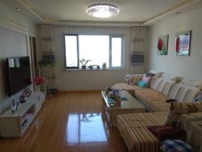 金厦广场3室2厅2卫南北朝向70.00万元出售