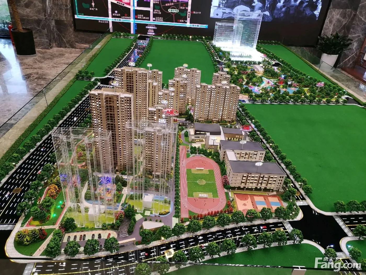 绿地华彤苑置业顾问郑琳琳带你一起抖房