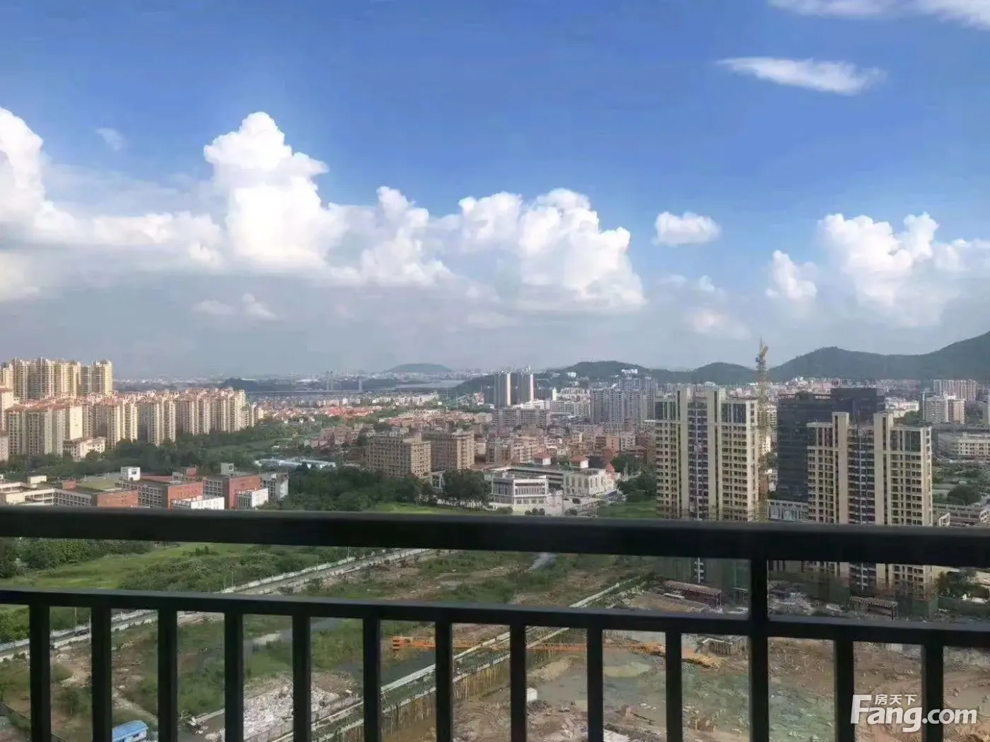 实拍悦珑湖最新进展,感兴趣的进