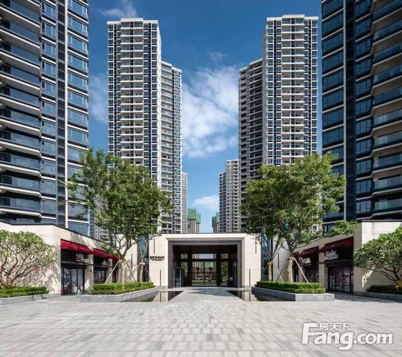 融创清城首府好不好置业顾问从项目现场发回新鲜组图