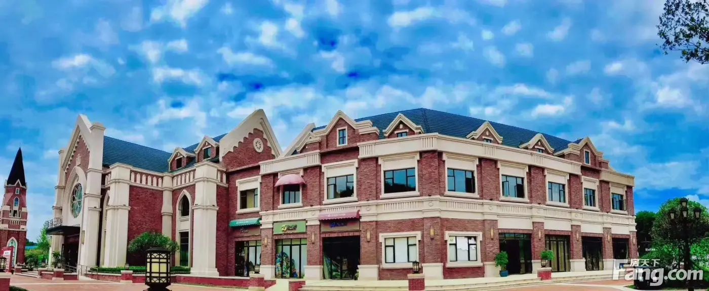 贵州当代mom∧未来城新拍现场谍照,实时了解楼盘新动态!