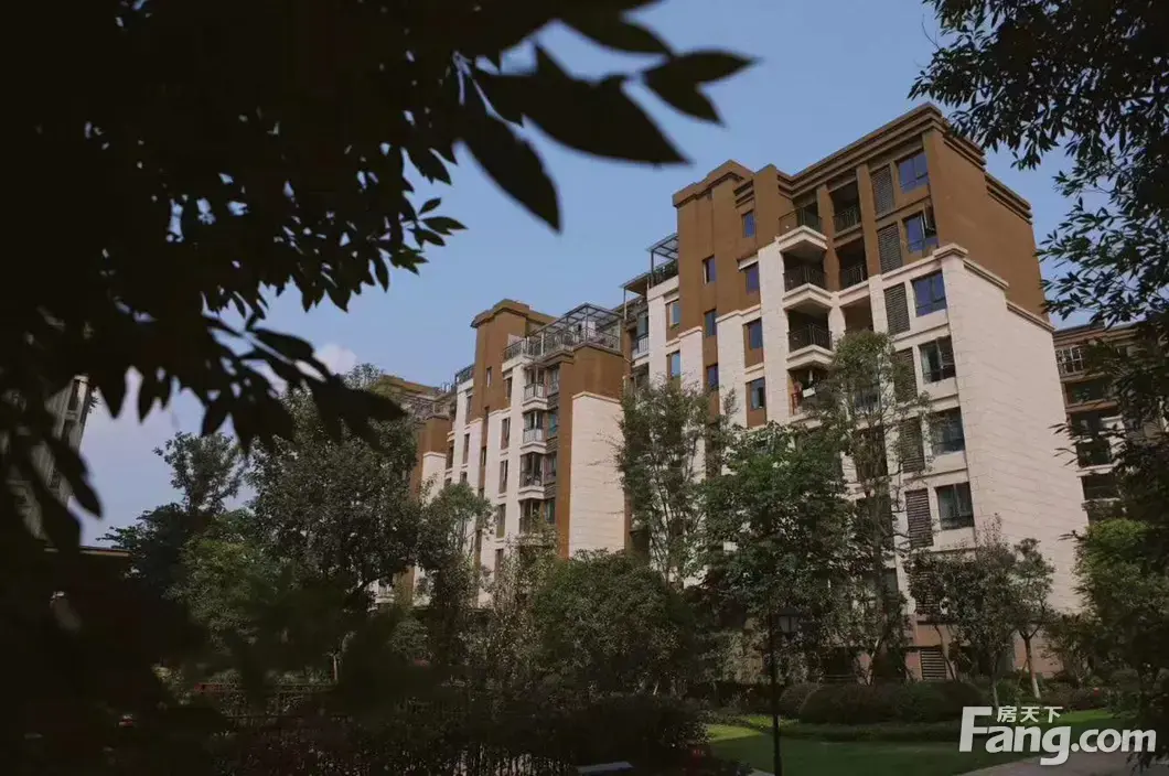 银翔城新拍现场图片,实时了解楼盘新动态!